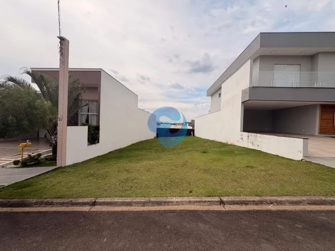 Terreno plano no Villagio Milano