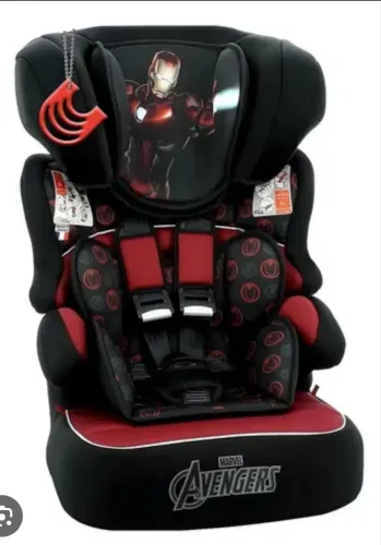 Cadeirinha de carro masculina