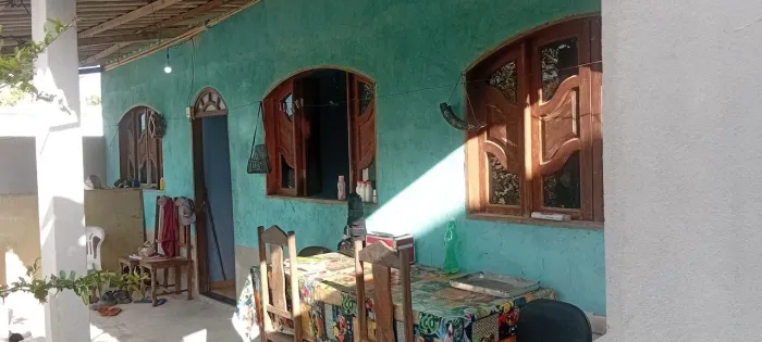 Vende se ou troca uma casa por menor valor com volta