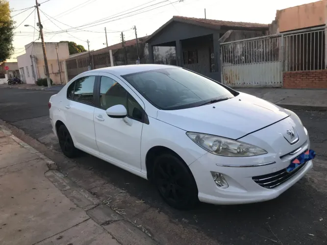 Peugeot 408 Sedan Allure 2.0 Flex 16V 4P Mec. 2012