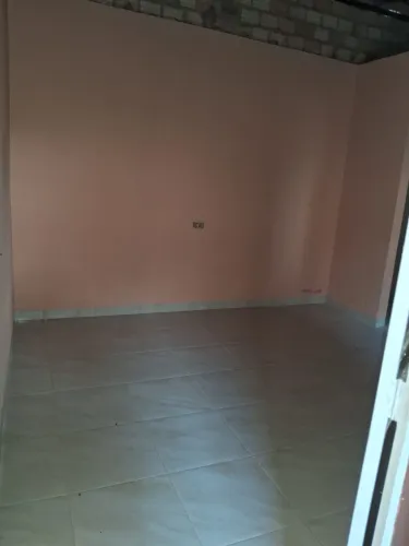 Kit net alugar! bairro nova canaã uma sala um quarto e um banheiro, bem organizado