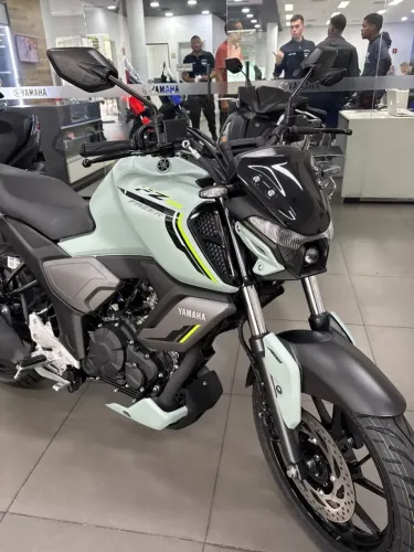 FZ15 ABS 2027 CONNECTED- PRONTA ENTREGA- FINAN S/ ENTRADA