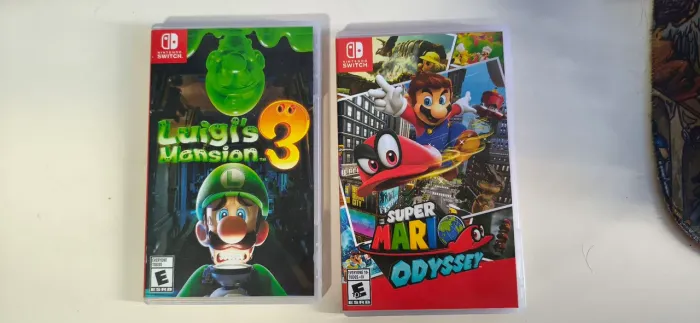 Jogo Nintendo Mario Odyssey e Luigis Mansion 3