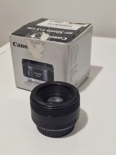 Canon EF 50mm f/1.8 STM