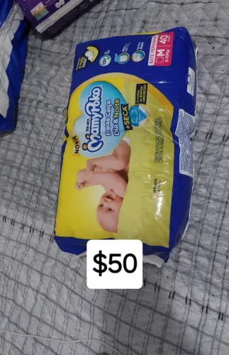Vende-se fraldas infantil