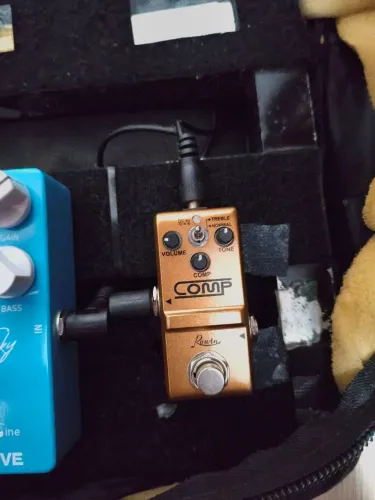 Pedal compressor rowin