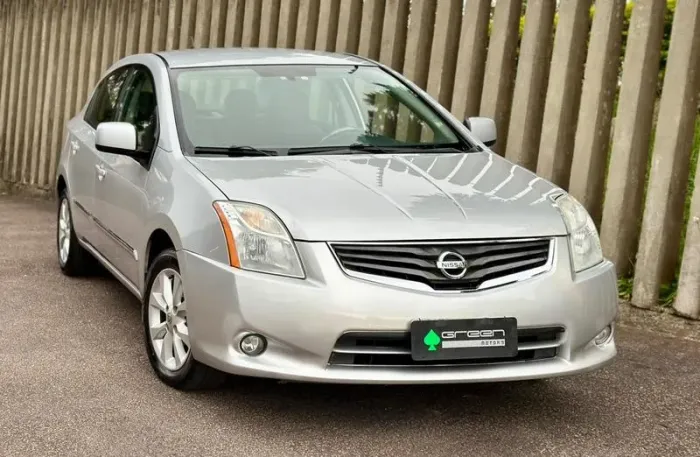 Nissan Sentra 2.0/ 2.0 Flex Fuel 16V Aut. 2011
