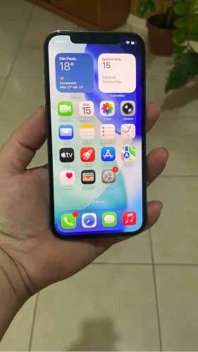 iPhone 12 Pro supernovo