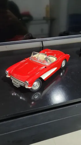 Miniatura chevrolet corvette 1957 1/18 Impecável 