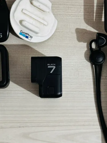 GoPro Black 7 - Estado de Novo