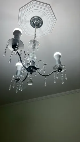 Lustre de cristal três lâmpadas 