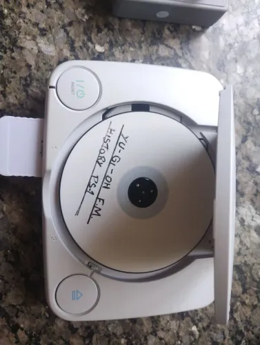 Vende-se ps1 baby