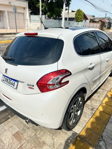 Peugeot 208 Griffe 1.6 Flex 16V 5P Aut. 2014