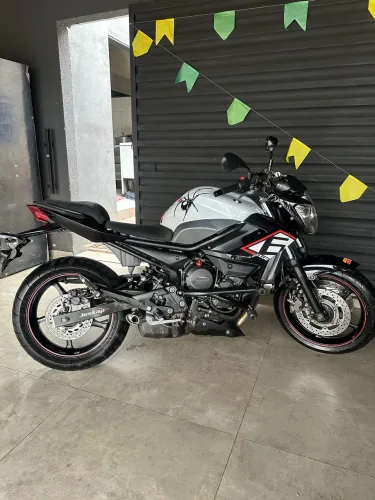 Vendo xj6