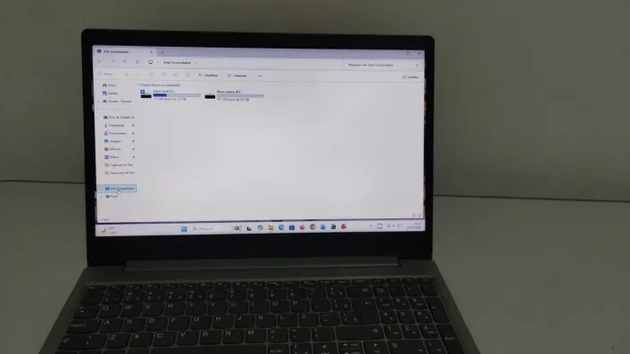 Notebook Lenovo i5 8GB SSD 250GB + HD 1TB - Rápido e Completo