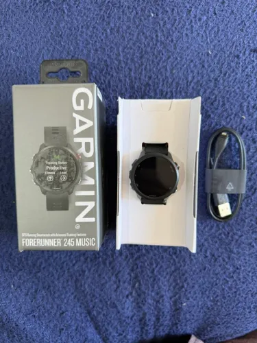 Garmin Forerunner 245 music
