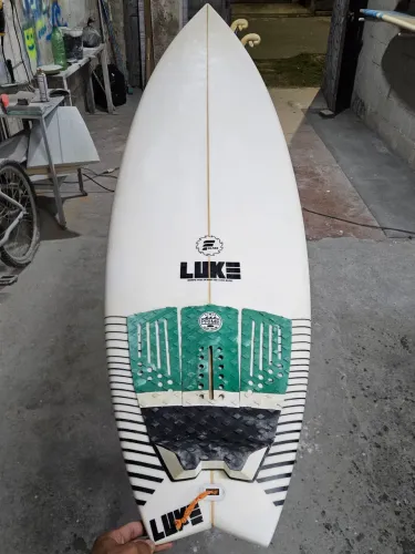 Prancha de Surf Luke 5'8 28L Epoxi