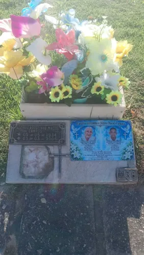 Placa do de Finados