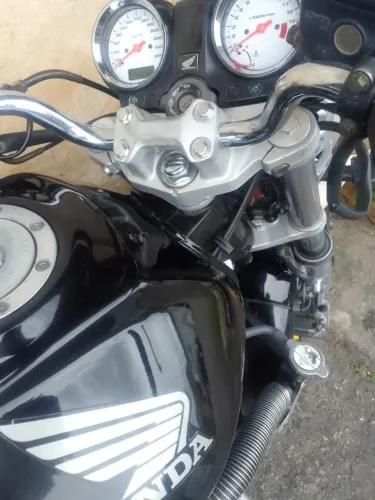 Honda Hornet carburada 