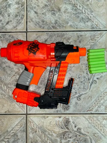 Nerf Zombie Strike Nailbiter