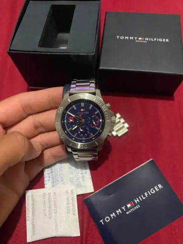 Relógio Tomy Modelo 1792113