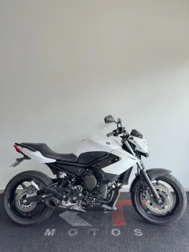 YAMAHA XJ6N 2013