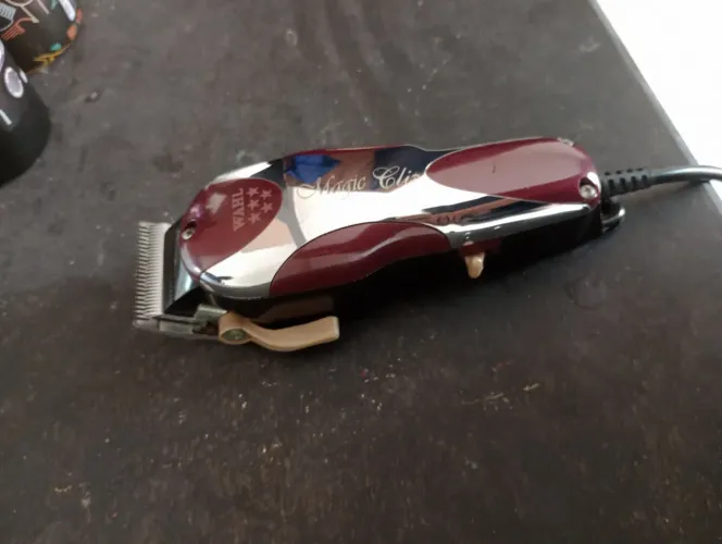 Máquina de corte "Wahl Magic Clip"