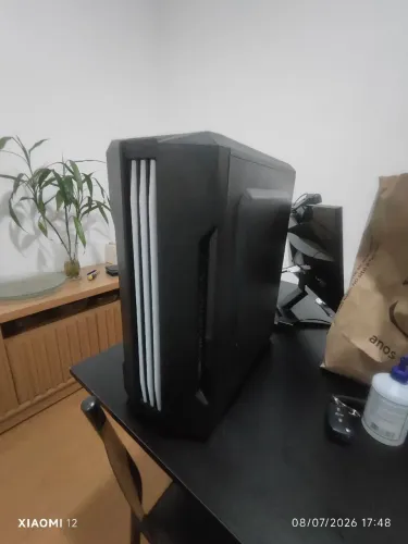 Gabinete gamer rise mode z1 RGB 