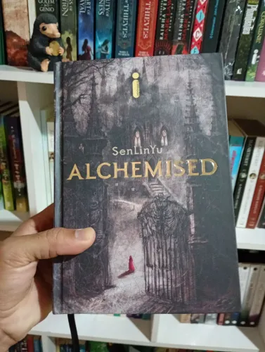 Alchemised - SenLinYu | Livro Novo, Nunca Lido | Capa Dura | Edição Premium