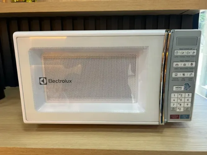Micro-ondas Electrolux 27L Branco MB37R