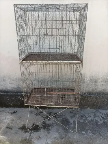 Gaiola para calopsita e periquito 2 andares