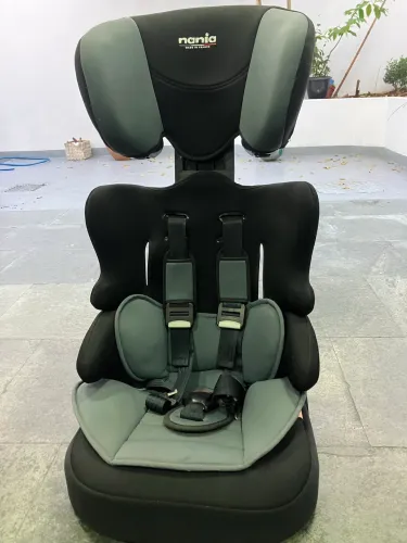 Cadeirinha infantil NANIA para auto
