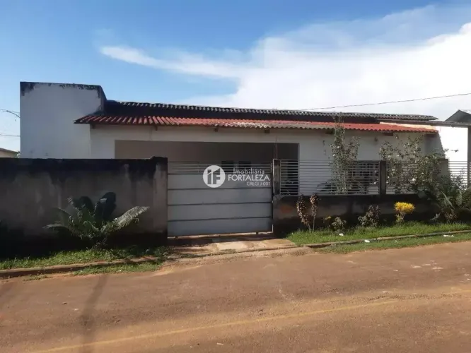 Térrea para venda possui 285 metros quadrados com 3 quartos em Centro - Senador Guiomard -