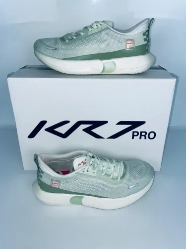 Tênis Fila KR7 Pro