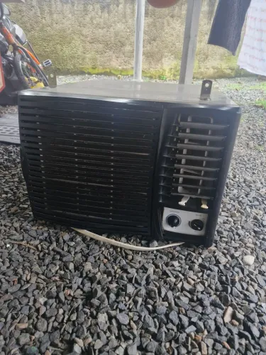 Ar condicionado de janela