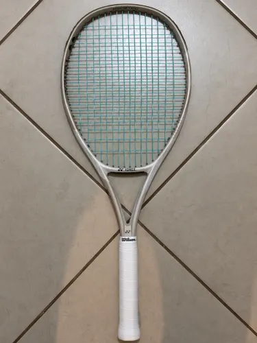 Yonex Vcore Sand 100 L4