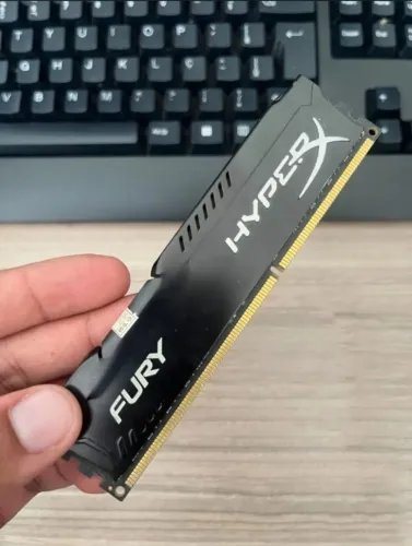 Memória RAM HyperX Fury 16GB DDR4 2666MHz - Excelente Estado