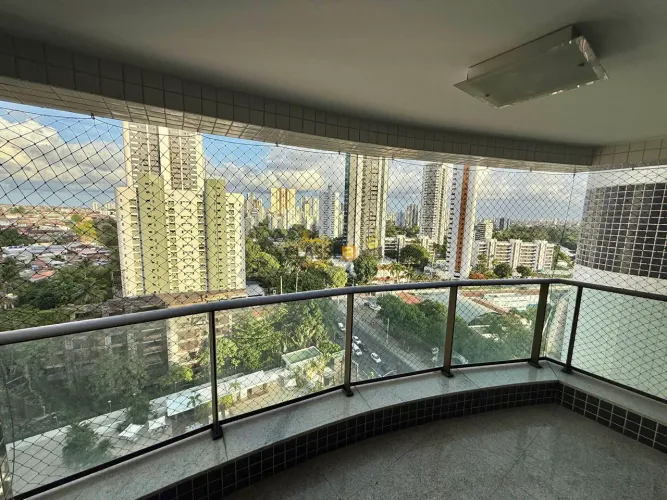 Apartamento 4 suítes Alto Padrão no Alameda Imperial no Apipucos