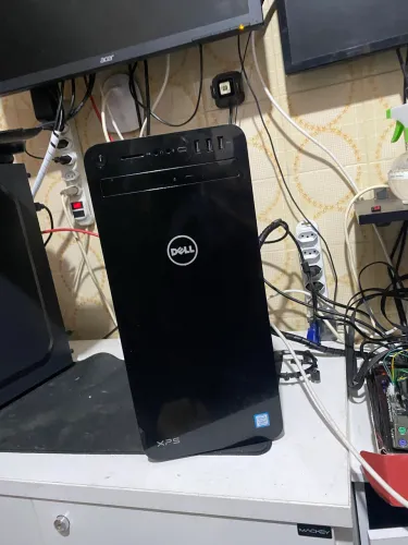 PC Dell XPS 8930 Premium - i7 8700 | GTX 1050 | 32GB de RAM | SSD NVMe + HD 2.5TB