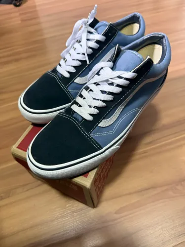 Tenis