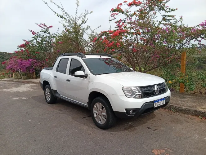 Renault Duster Oroch Exp. 1.6 Hi-flex 16V Mec. 2022