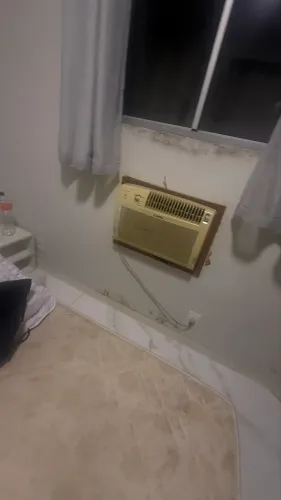 Ar condicionado de janela 7.500 BTUS 