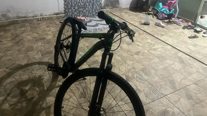 Bicicleta aro 29 KRW, semi nova