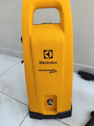 Lavadora Pressão Electrolux