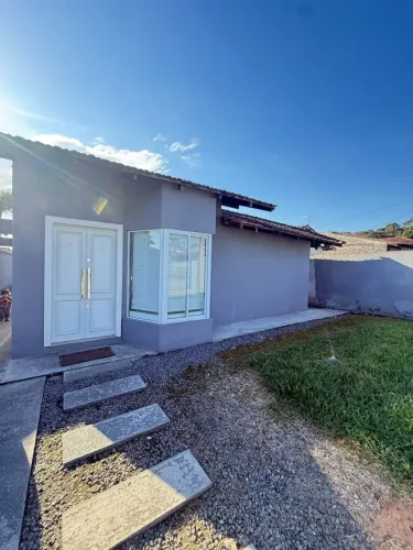 Oportunidade!! Casa 2 quartos para Locação no Paranaguamirim Terreno Amplo