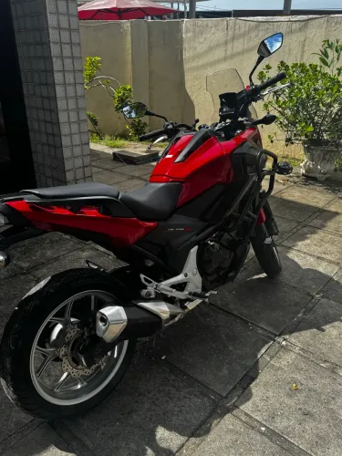 NC 750x