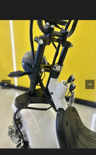 Scooter elétrica