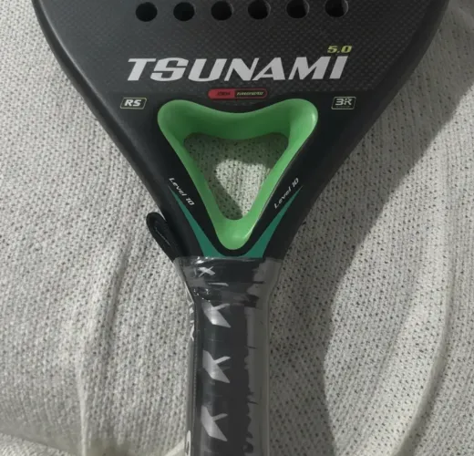 Raquete de Padel Siux Tsunami 5.0 - Equilíbrio e Performance