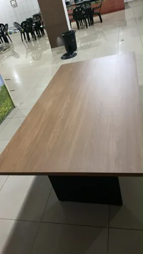 Mesa de Reunião 2,00x0,90