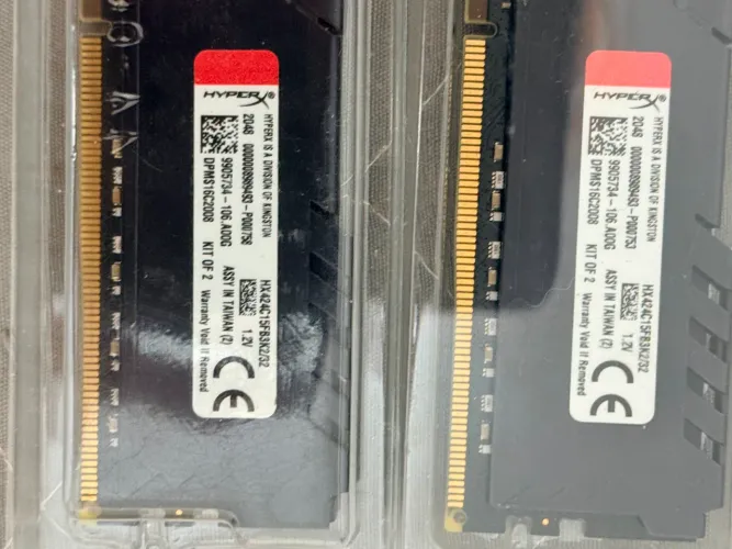 Kit Memória RAM HyperX 32GB (2x 16GB) DDR4 2400MHz para Desktop